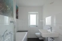 Badezimmer DG rechts