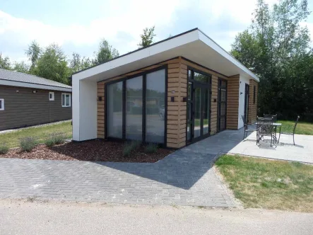 Ferienhaus Holland Kaufen 010 - Haus kaufen in Heusden Gem Asten - Chalet 4 personen - direkt neben Angelsee (1944)