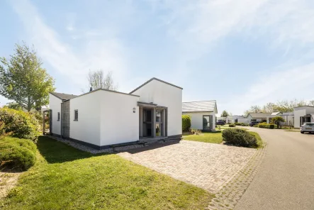 Ferienhaus Holland kaufen 003 - Haus kaufen in Ouddorp - Ferienhaus für 6 Personen in Strandnähe (2412)