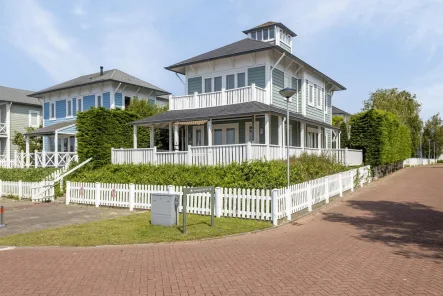 Ferienhaus Holland kaufen002 - Haus kaufen in Hellevoetsluis - Fantastische, sehr gut gepflegte Wohnung mit Blick auf den Yachthafen (2505)