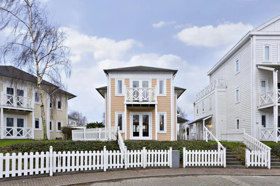 Vakantiehuis te koop Zuid Holland Hellevoetsluis Nieuwe Zeedijk 1 K203 Cape Helius 05 - Haus kaufen in Hellevoetsluis - Freistehendes Ferienhaus in der Nähe des Jachthafens und des Küstengebiets (2579)