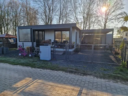 Ferienhaus Holland kaufen 008 - Haus kaufen in Etten - Doppelchalet 90m2 (2636)