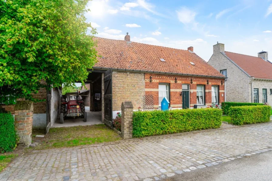 Ferienhaus Holland kaufen 017 - Haus kaufen in Sluis - Schönes historisches Haus aus dem Jahr 1884 im idyllischen Sint Anna Ter Muiden. (2721)