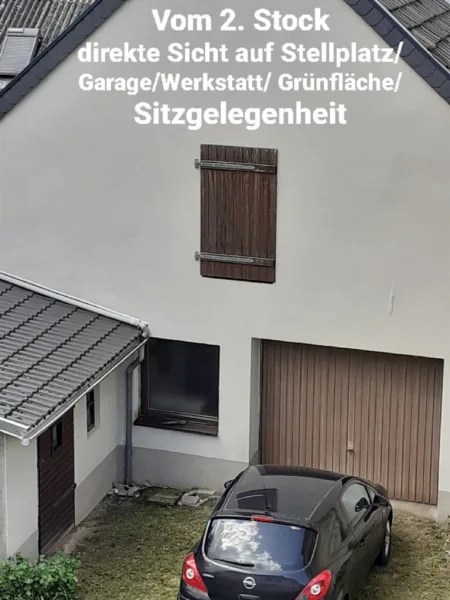 Blick auf Garage