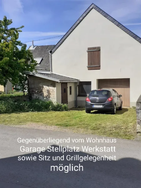 Grundstück mit Garage