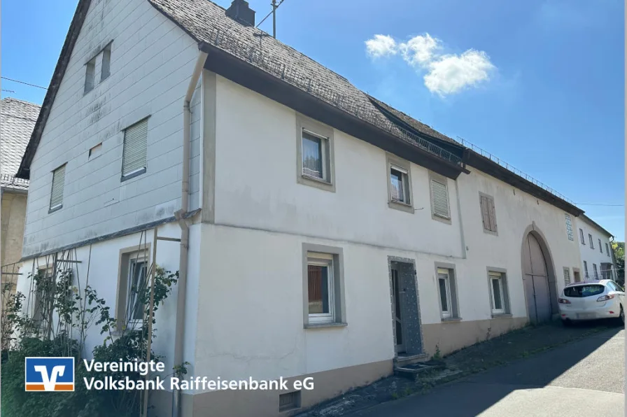 Bild1 - Haus kaufen in Dienstweiler - Kleines Bauernhaus mit Scheune