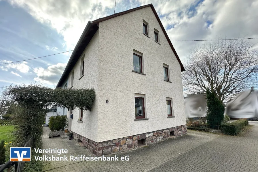 Bild1 - Haus kaufen in Argenthal - Ausbaupotenzial in Argenthal!