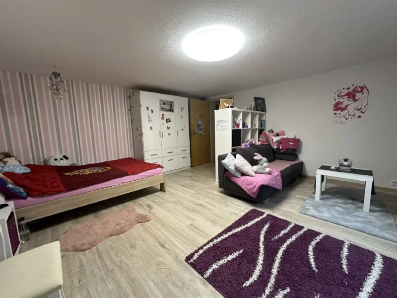 Schlafzimmer KG