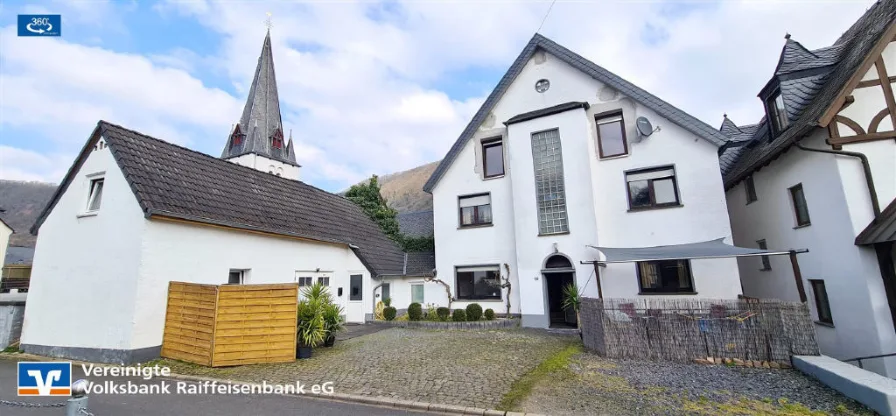 Bild1 - Haus kaufen in Briedern - ::. Erleben Sie das Moseltal - Ihr neues Zuhause in Briedern .::
