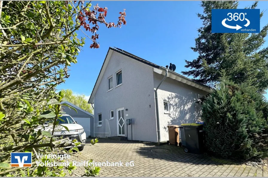Aussenfoto - Haus kaufen in Braunweiler - Gepflegtes Einfamilienhaus in ruhiger und beliebter Wohnlage!