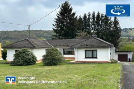 Aussenansicht - Haus kaufen in Hoppstädten-Weiersbach-Hoppstädten - Ein- bis Zweifamilienhaus in einer attraktiven Lage