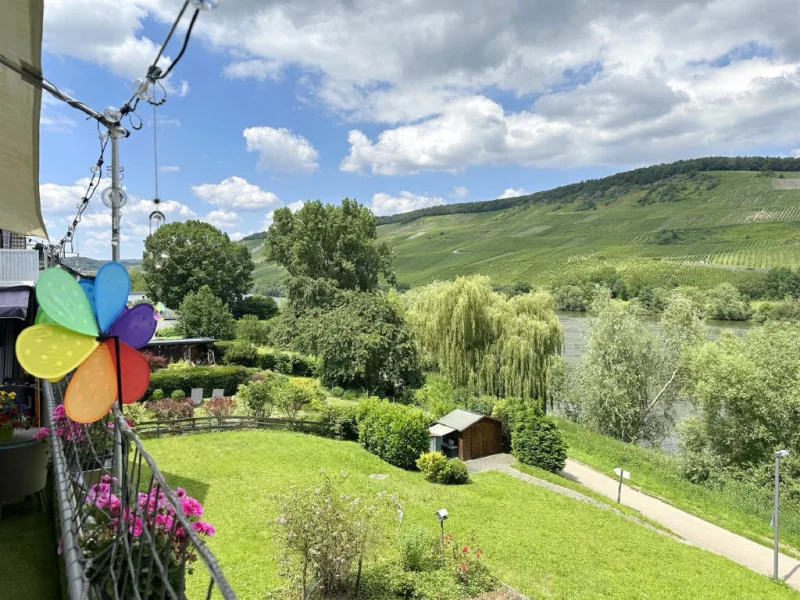 herrlicher Ausblick vom Balkon