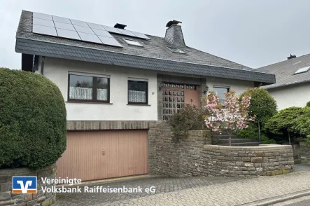 Aussenansicht - Haus kaufen in Simmern/ Hunsrück - Attraktive Immobilie in gefragter Lage!