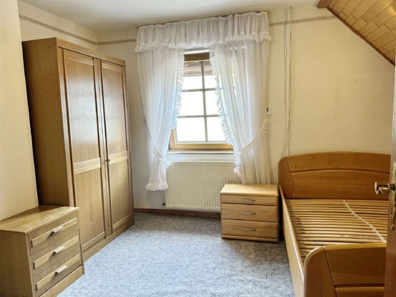 Schlafzimmer 2