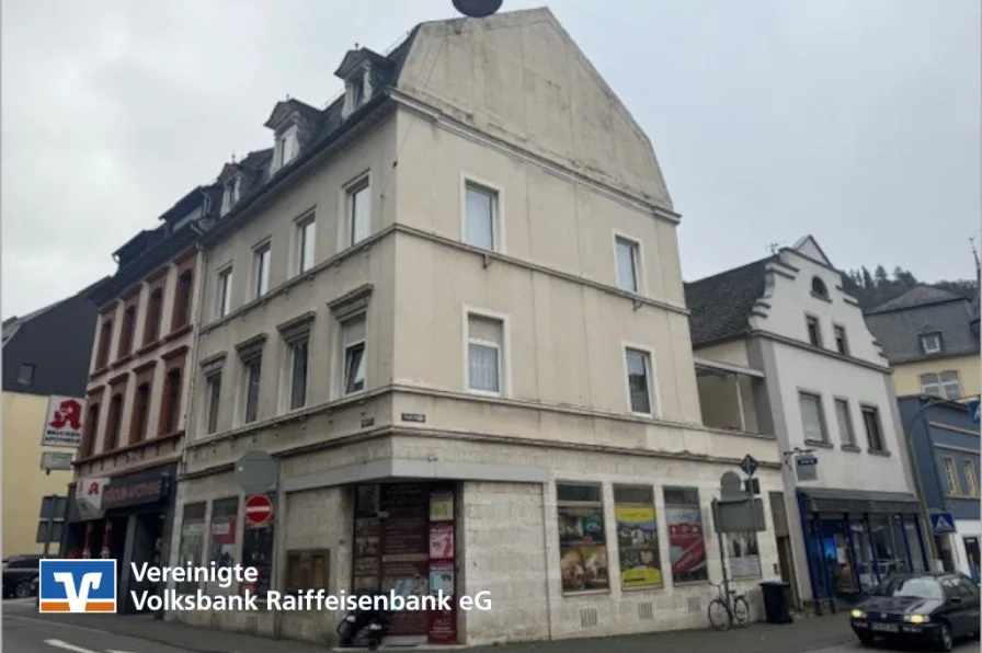 Straßenansicht - Haus kaufen in Traben-Trarbach-Traben - Kapitalanleger - nicht verpassen!