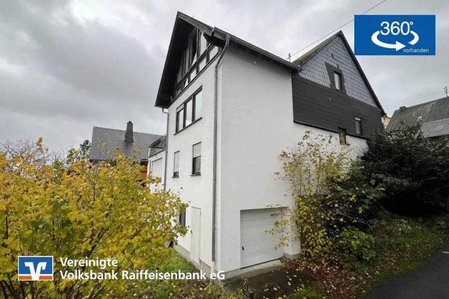 Bild1 - Haus kaufen in Bacharach-Henschhausen - Attraktive Immobilie mit super Ausblick!