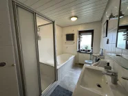 Badezimmer OG