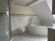 Badezimmer Wohnung DG