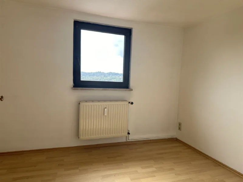 Büro / Schlafzimmer Wohnung DG