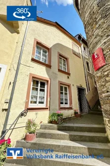 Immobilien-Angebot in Bernkastel - Haus kaufen in Bernkastel-Kues-Bernkastel - Altstadthaus im "Dornröschenschlaf" mit großem Potential