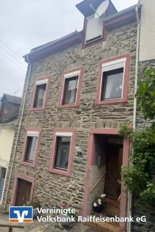 Straßenansicht - Haus kaufen in Enkirch - Ideales Ferienhaus