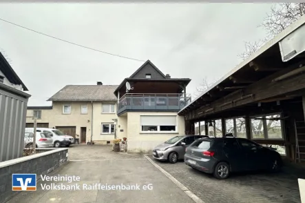 Frontansicht - Haus kaufen in Riesweiler - Einfamilienhaus mit großem Potenzial!