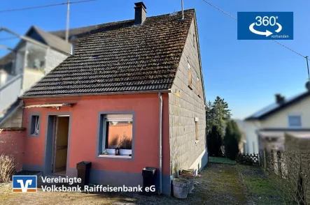 Immobilien-Angebot in Bergweiler - Haus kaufen in Bergweiler - Doppelhaushälfte mit Garten vor den Toren der Kreisstadt Wittlich