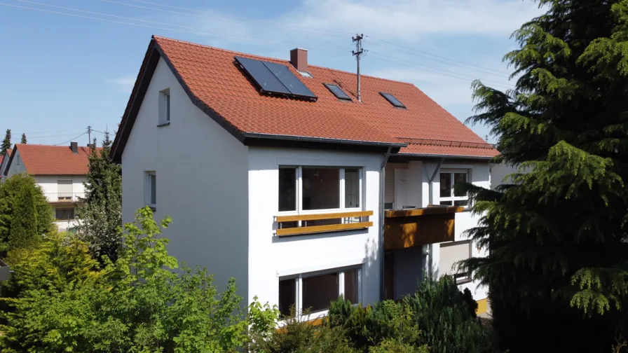 Titel - Haus kaufen in Schwäbisch Gmünd - Charmantes Zweifamilienhaus in ruhiger Wohnlage!