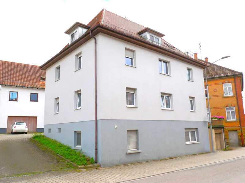 Ansicht  - Haus kaufen in Schwäbisch Gmünd / Oberbettringen - Ein Mehrfamilienhaus mit vielen Möglichkeiten!