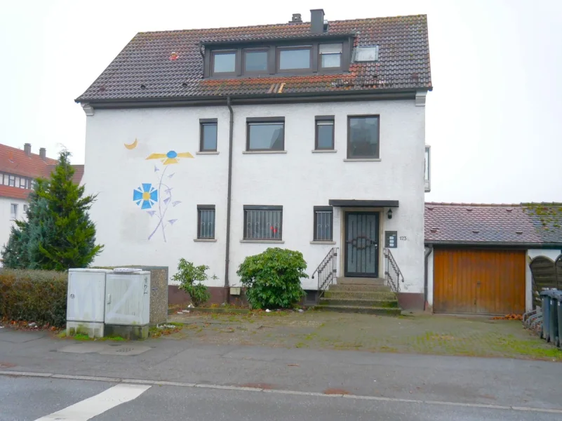 Ansicht  - Haus kaufen in Stuttgart/Degerloch - Sanierungsbedürftiges Mehrfamilienhaus mit Potential!