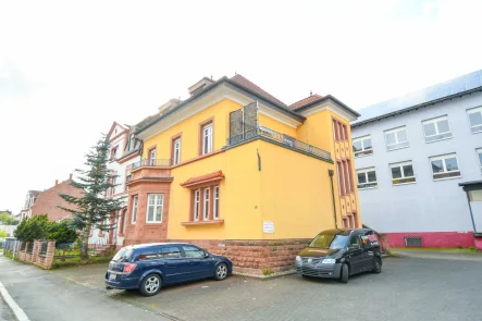 Hausansicht 1 - Haus kaufen in Pirmasens - 3-Fam.-Haus, das sich rechnet! Provisionsfrei!