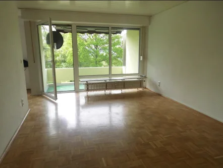 Wohnzimmer - Wohnung mieten in Wuppertal - Kleine 1,5 Zi Whg mit Balkon