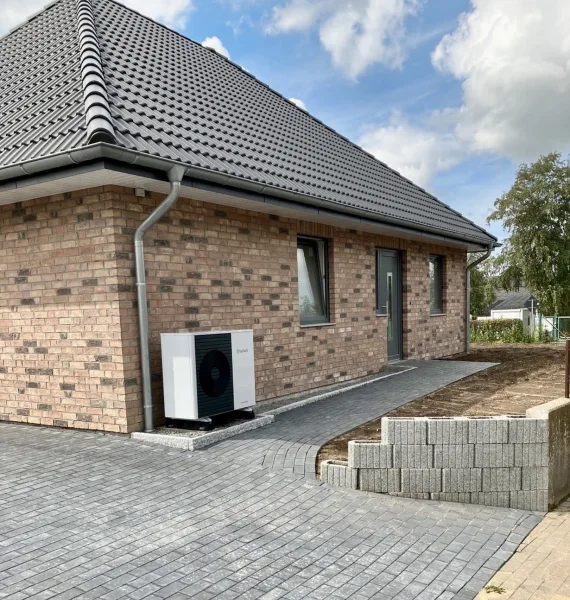  - Haus kaufen in Nindorf - Neubau in gehobener Ausstattung
