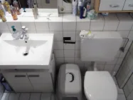 Badezimmer + Toilette