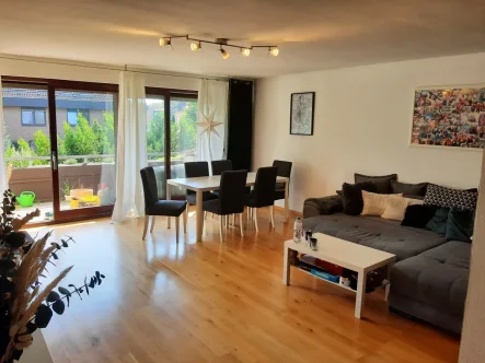  - Wohnung kaufen in Köln / Merheim - Moderne 3-Zimmerwohnung mit Südwestbalkon in Köln Merheim