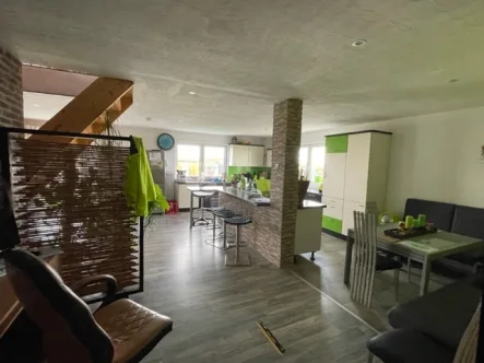 Zimmer - Haus kaufen in Merzenich - Luxuriöses Loft! Wohnen und Arbeiten im Haus + Gewerbehalle