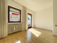 Whg. 1. OG SZ mit kl. Balkon