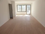 Wohnzimmer II OG mit Ausgang Balkon