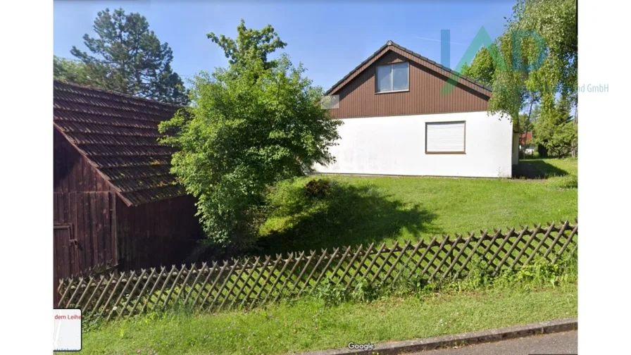  - Haus kaufen in Hayingen - Charmantes Renovierungsprojekt, geräumiger Bungalow in idyllischer Lage