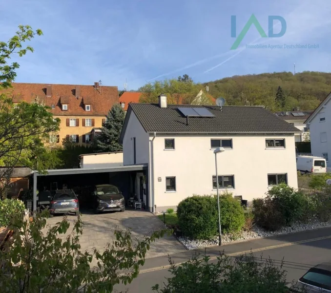 Außenansicht - Haus kaufen in Bad Kissingen - Neuwertiges Einfamilienhaus in Toplage von Bad Kissingen