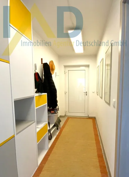 Eingang - Wohnung kaufen in Straubing - MODERN - NEUWERTIG - VOLL AUSGESTATTET -LOGGIA