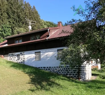 Ansicht / Osten - Haus kaufen in Freyung - CHARMANTES EINFAMILIENHAUS MIT EINLIEGERWOHNUNG