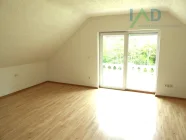 Schlafzimmer DG Ausgang Balkon