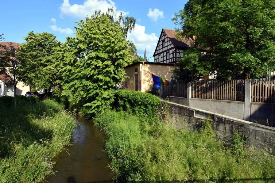 Außenbereich im Sommer