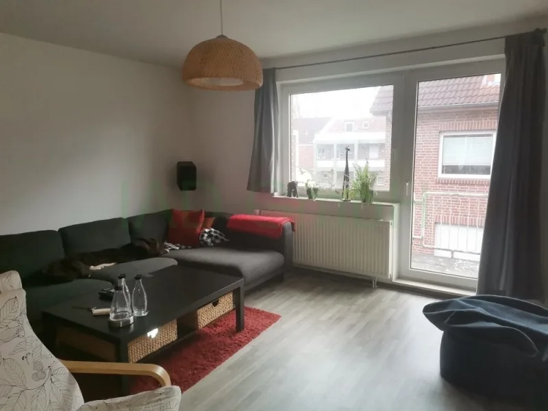 Wohnzimmer - Wohnung kaufen in Leer (Ostfriesland) - Leer:Eigentumswohnung 80 m² ICE-Bahnhof mit guten Verbindungen in alle Richtungen