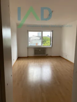  - Wohnung kaufen in Ludwigshafen am Rhein - 3-Zimmer-Wohnung im Stadtzentrum