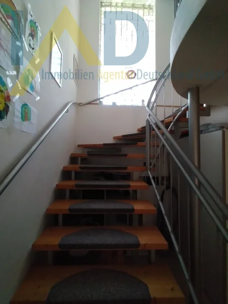 Treppe zum DG