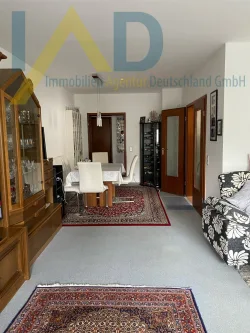 Wohnen - Wohnung kaufen in Bad Nauheim - Lichtdurchflutete 3-Zimmer-Wohnung im Herzen des Kurviertels von Bad Nauheim.