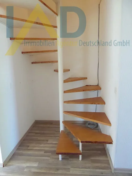 Treppe ins DG