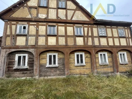  - Haus kaufen in Großschönau - Denkmalgeschütztes Umgebindehaus mit massiven Seitenflügel und Nebengebäude in der Oberlausitz